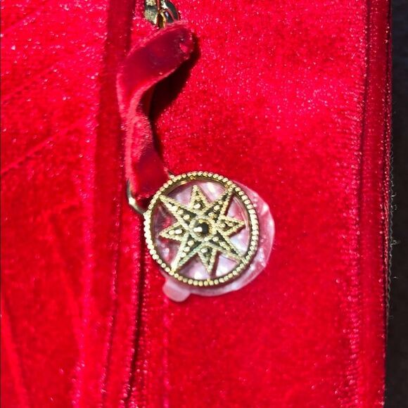 Vibrant Red Cometic Bag Trio - Picture 12 of 16